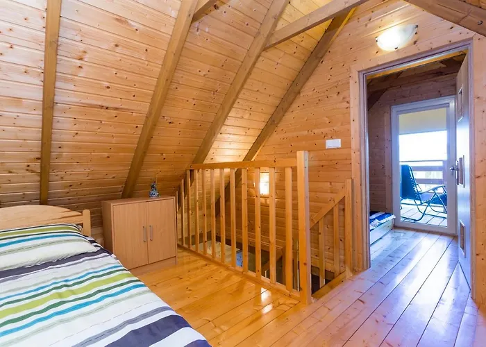 U Marleny シャレー ウストカ